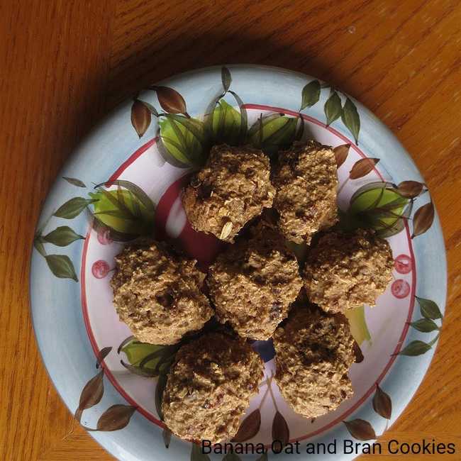 Banana Oat and Bran Cookies