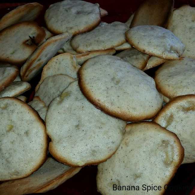 Banana Spice Cookies