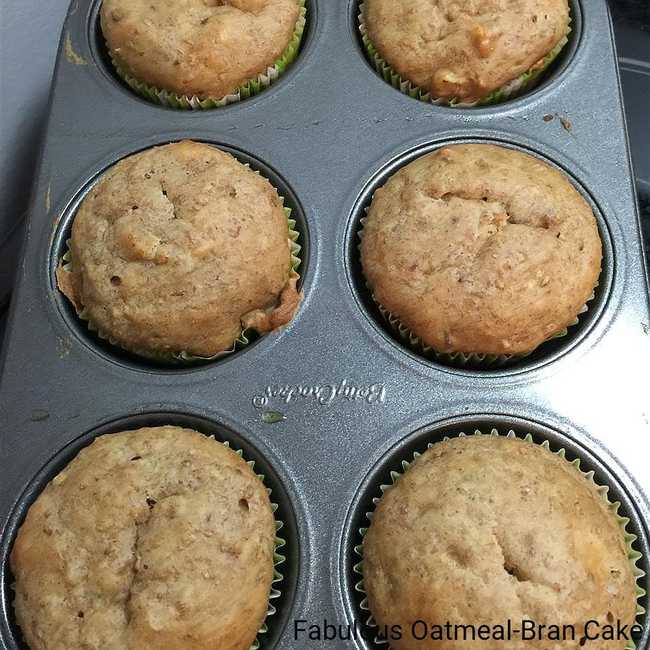 Fabulous Oatmeal-Bran Cake