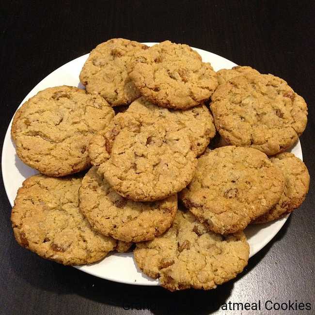 Grandmother's Oatmeal Cookies