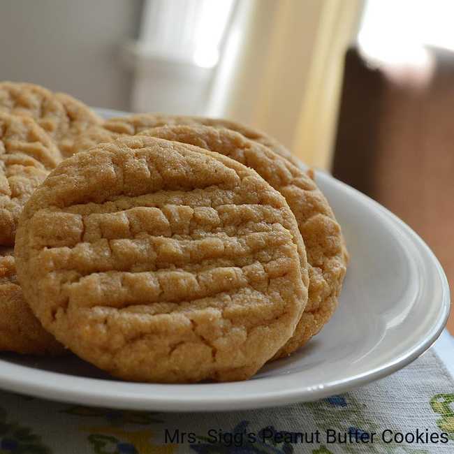 Mrs. Sigg's Peanut Butter Cookies