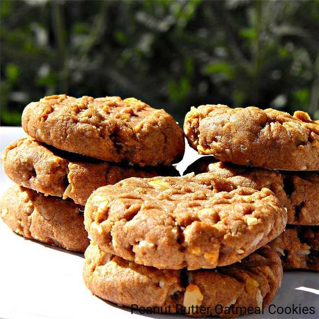 Peanut Butter Oatmeal Cookies