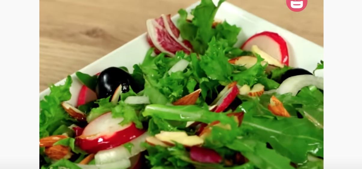 Cucumber Salad with Grapes and Almonds