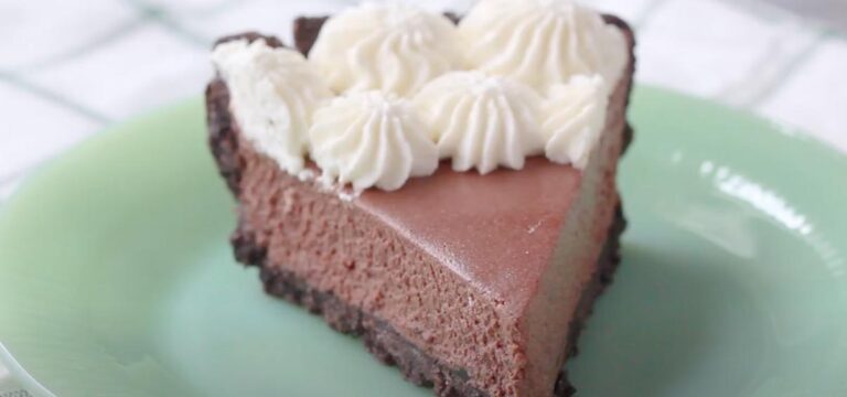 Mint Chocolate Cream Pie