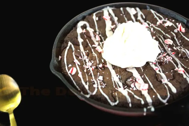 Heavenly Chocolate-Peppermint Bliss In A Skillet Cookie!