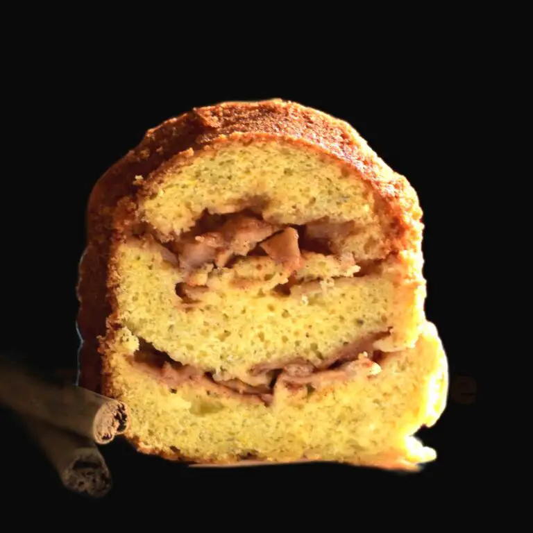 Mom’S Magnificent Apple-Cinnamon Bundt Cake
