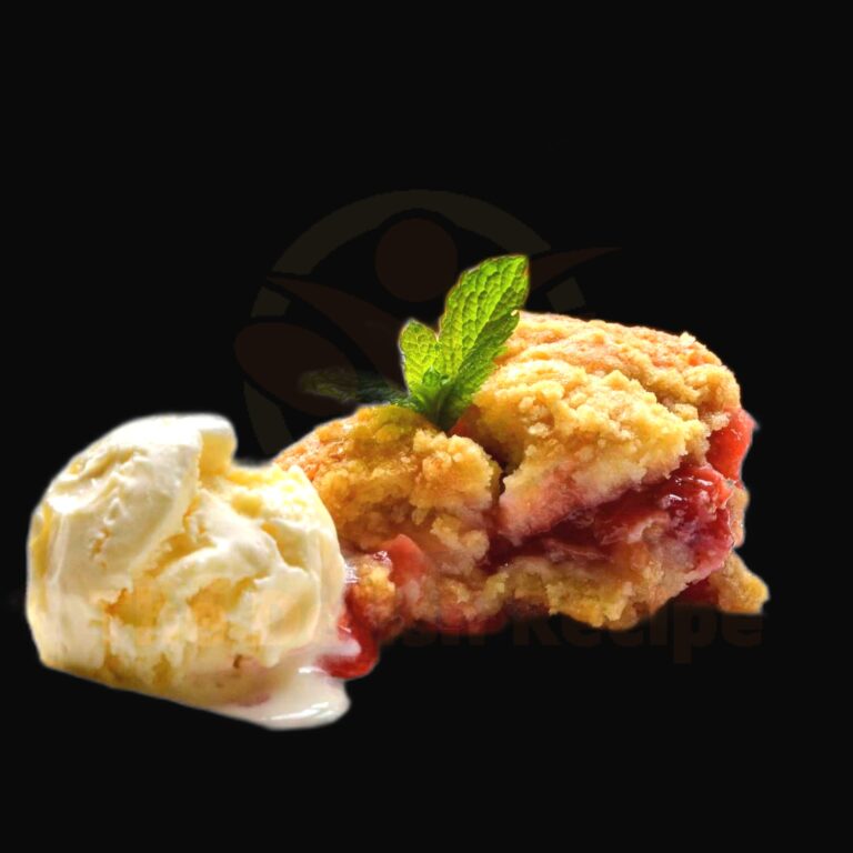 Delicious Strawberry-Rhubarb Buckle – An Easy Dessert Recipe